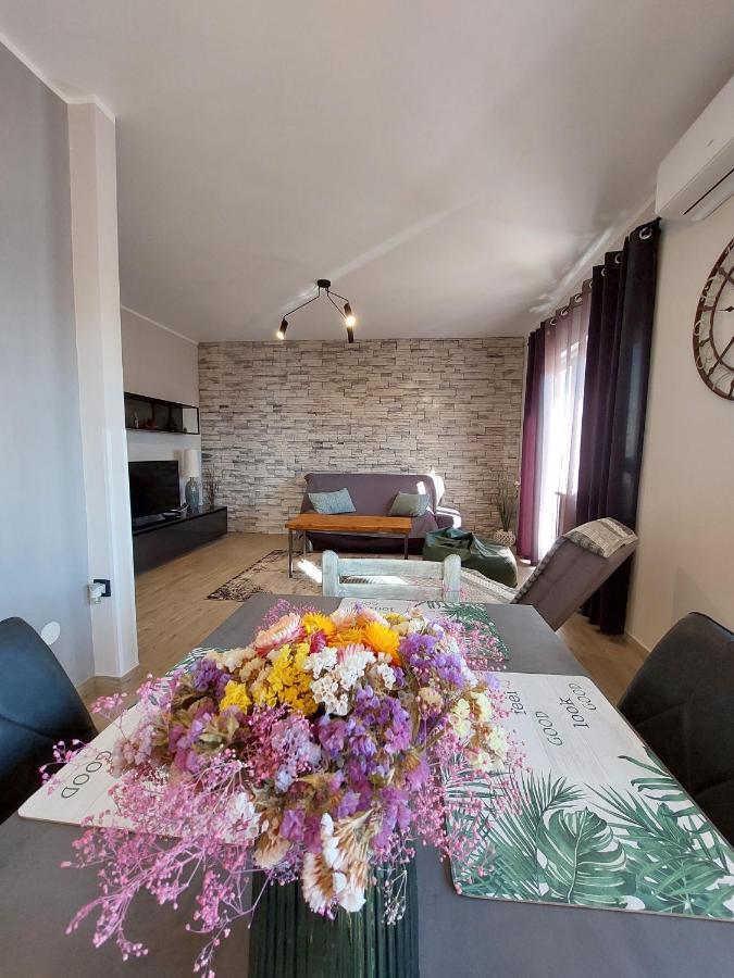 Family Apartment Cathy Galižana 外观 照片