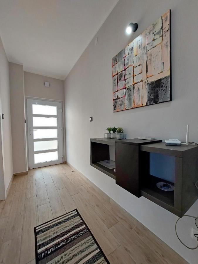 Family Apartment Cathy Galižana 外观 照片