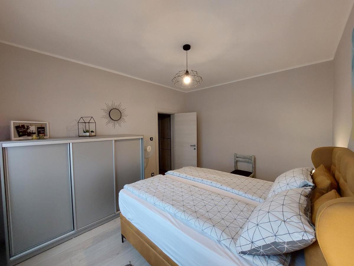 Family Apartment Cathy Galižana 外观 照片