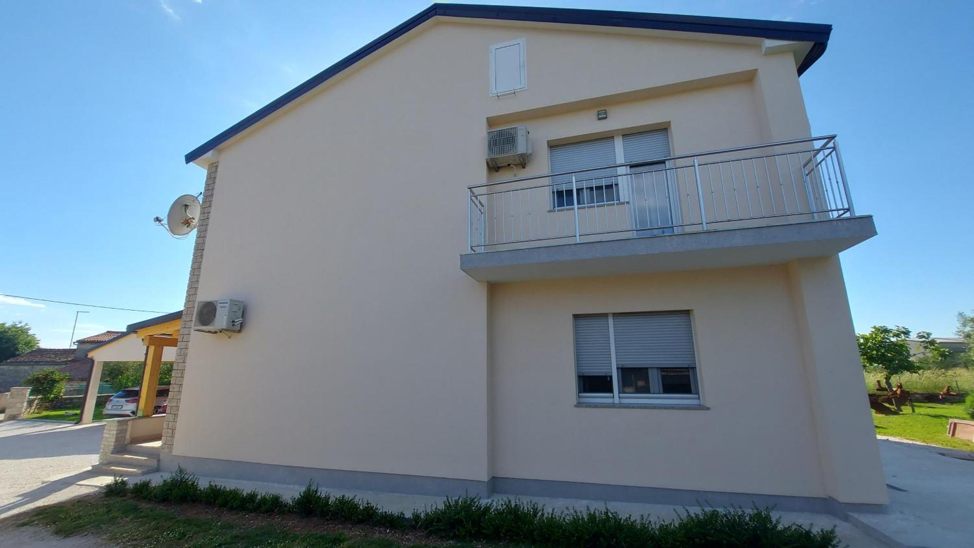 Family Apartment Cathy Galižana 外观 照片